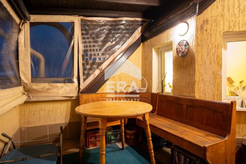 Продава МНОГОСТАЕН, гр. София, Бъкстон, снимка 13 - Апартаменти - 53473271