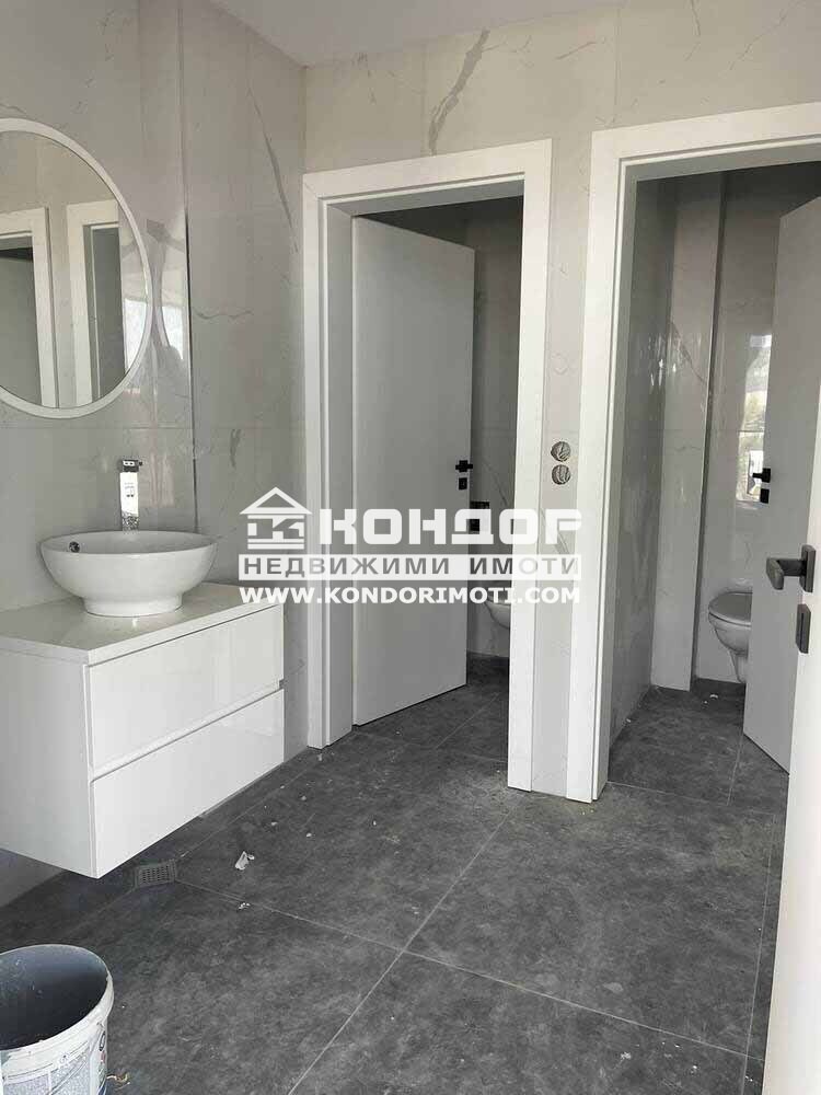In vendita  Edificio industriale Plovdiv , Industrialna zona - Iug , 2042 mq | 88597069 - Immagine [6]