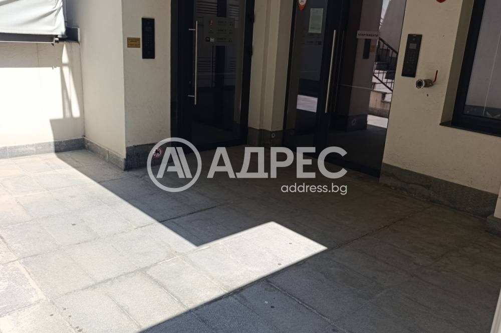 Продава 3-СТАЕН, гр. София, Център, снимка 6 - Апартаменти - 56564258