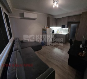 Studio Zapadna promischlena zona, Warna