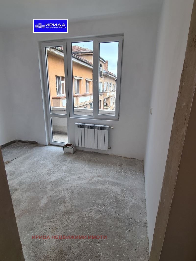 Na sprzedaż  2 sypialnie Sofia , Centar , 115 mkw | 88338366 - obraz [7]