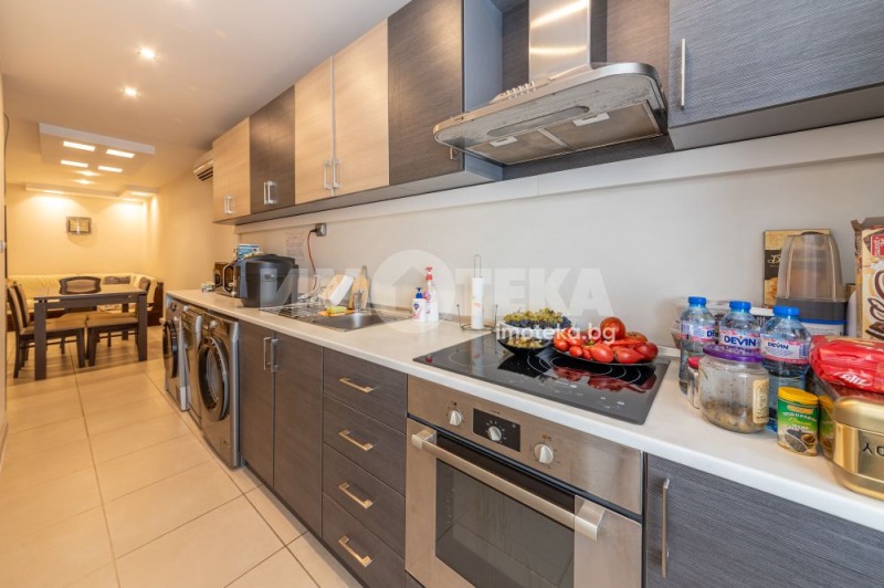 Продава 3-СТАЕН, гр. Варна, Център, снимка 16 - Апартаменти - 51718905