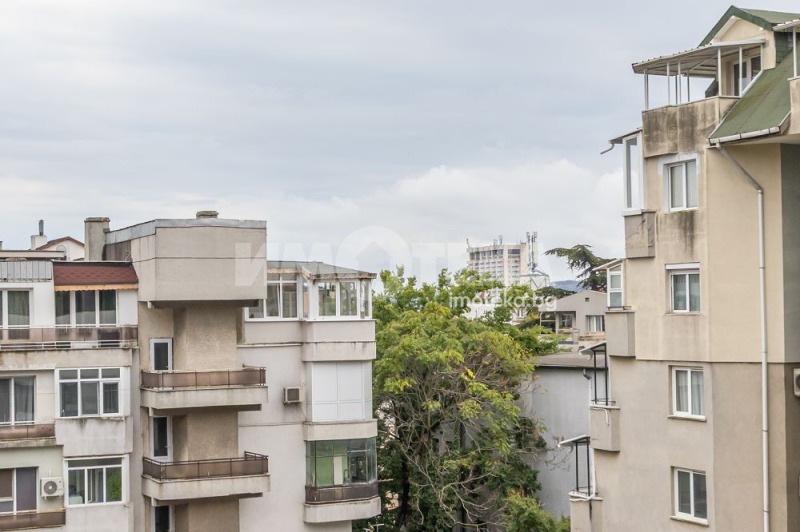 Продава 3-СТАЕН, гр. Варна, Център, снимка 12 - Апартаменти - 51718905