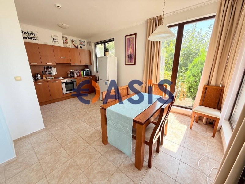 Продава КЪЩА, с. Кошарица, област Бургас, снимка 10 - Къщи - 52475516