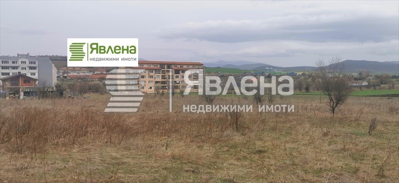 Eladó  Cselekmény régió Sofia , Gorna Malina , 1148 négyzetméter | 81434329