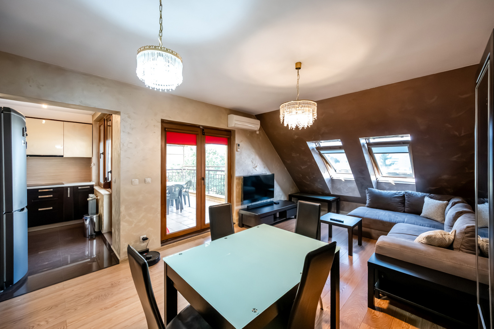 Продава МЕЗОНЕТ, гр. София, Редута, снимка 2 - Апартаменти - 55994481