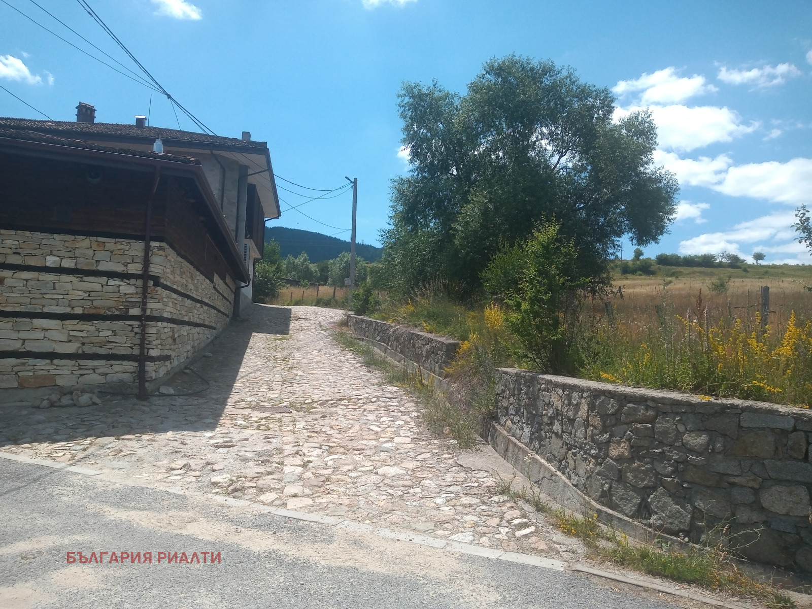 Продава ПАРЦЕЛ, гр. Копривщица, област София област, снимка 2 - Парцели - 56126276