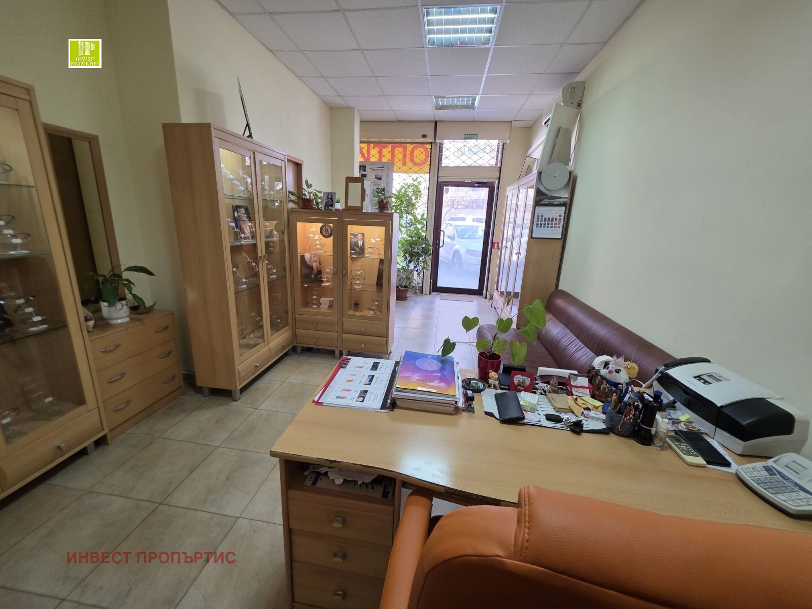 Продава БИЗНЕС ИМОТ, гр. София, Младост 3