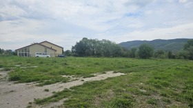 Grund Pravets, region Sofia 3
