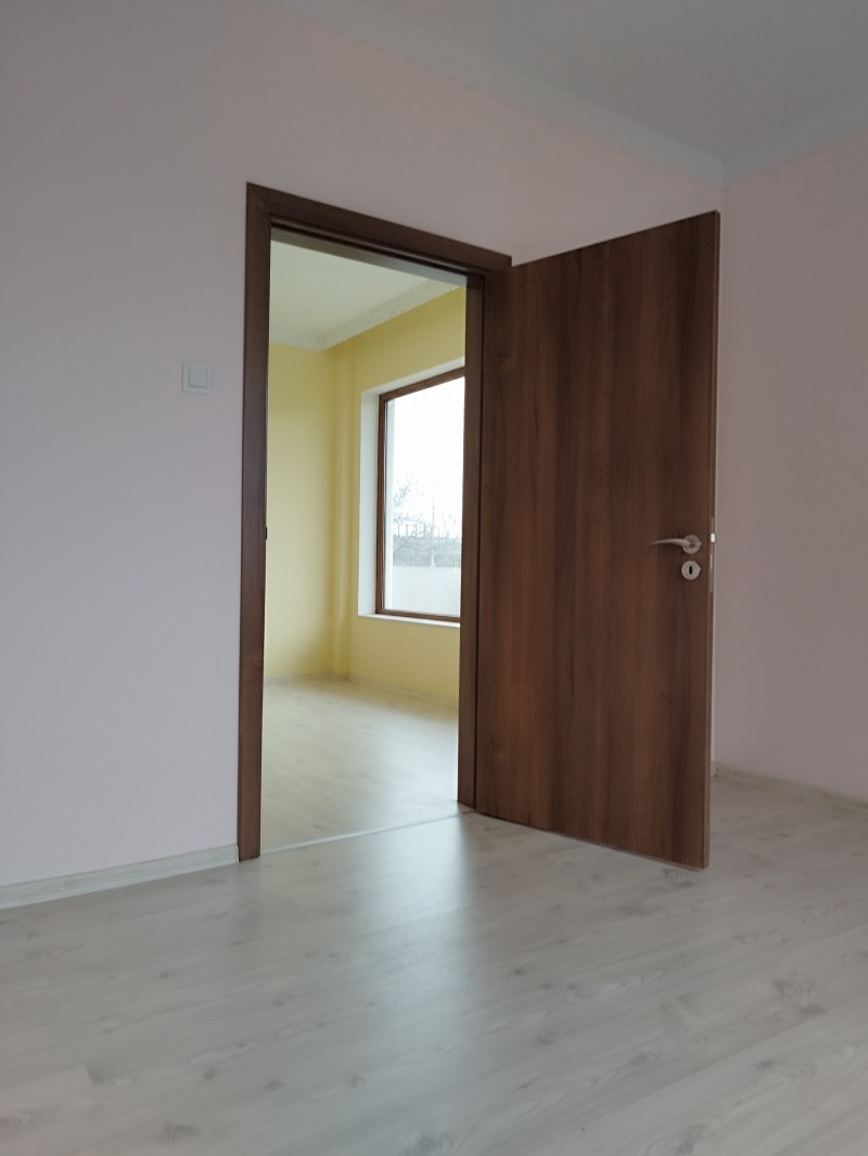 For Sale  2 bedroom Plovdiv , Trakiya , 70 sq.m | 45713732 - image [5]