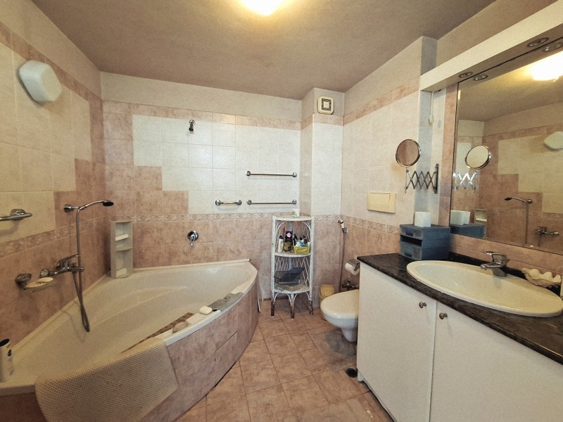 Продава  Многостаен град София , Център , 270 кв.м | 13060479 - изображение [15]