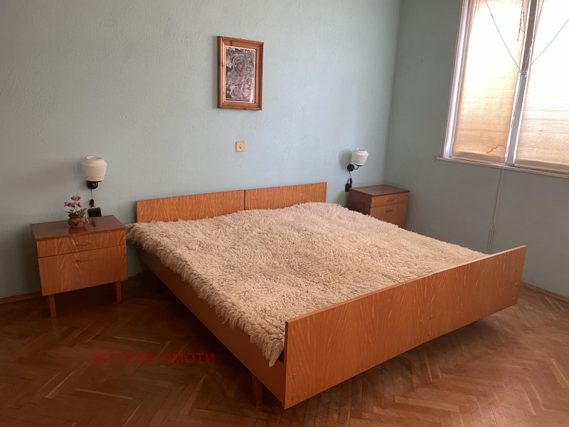 À venda  Andar da casa região Plovdiv , Karlovo , 120 m² | 39520493 - imagem [7]