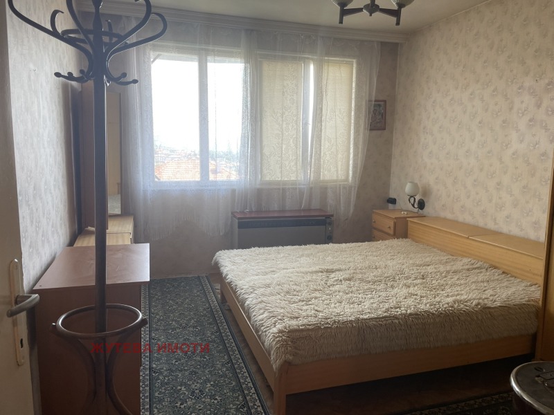 For Sale  House Floor region Plovdiv , Karlovo , 120 sq.m | 39520493