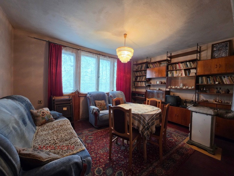 Продава КЪЩА, с. Балабанско, област Ловеч, снимка 8 - Къщи - 53327649