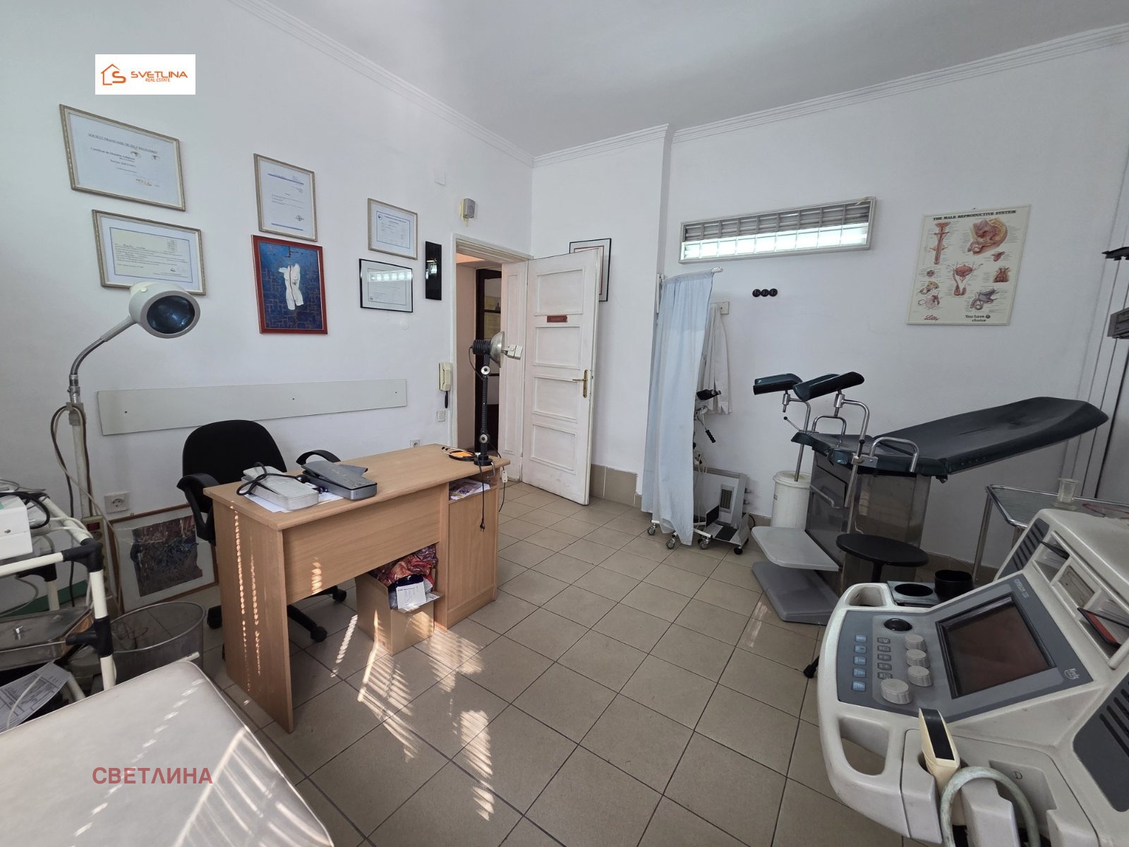 Продава 3-СТАЕН, гр. София, Център, снимка 2 - Апартаменти - 56295406