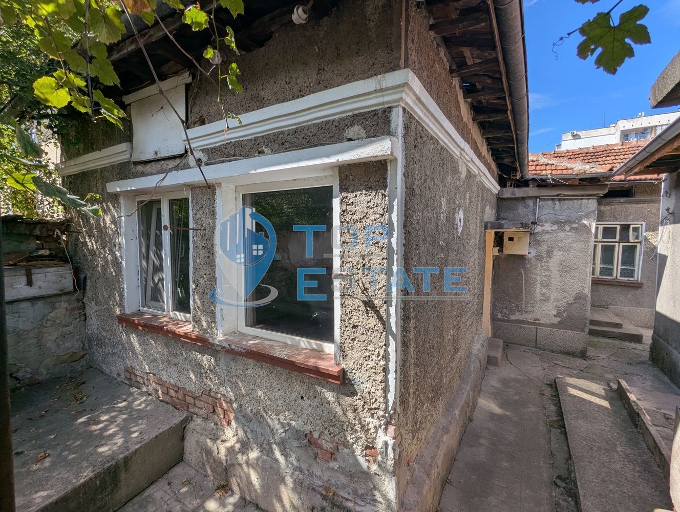 Продава КЪЩА, гр. Горна Оряховица, област Велико Търново