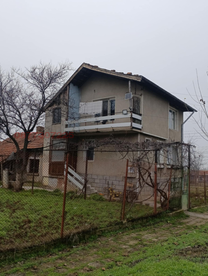 Продава КЪЩА в област Враца, с. Търнава - 2000 кв.м / 40 000 € » 78 233.20 лв.