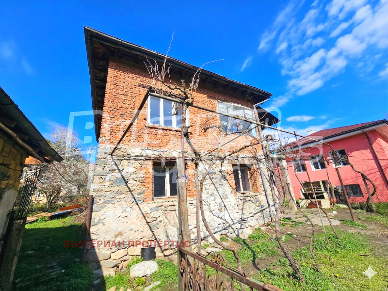 Продава КЪЩА в област Пазарджик, с. Габровица - 120 кв.м / 69 995 € » 136 898.32 лв., БЪЛГЕРИАН ПРОПЕРТИС