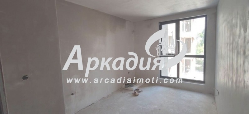 Satılık  1 yatak odası Plovdiv , Vastaniçeski , 70 metrekare | 56004231 - görüntü [2]