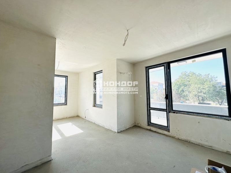 De vânzare  1 dormitor Plovdiv , Țentâr , 130 mp | 32804203 - imagine [5]