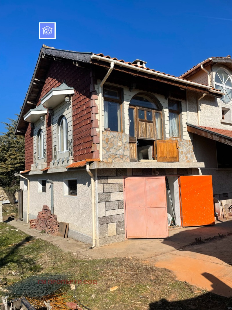 Продава КЪЩА, с. Климентово, област Варна