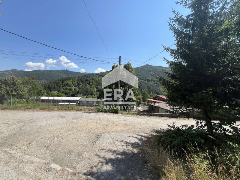 Продава ХОТЕЛ, с. Томпсън, област София област, снимка 6 - Хотели - 56161170