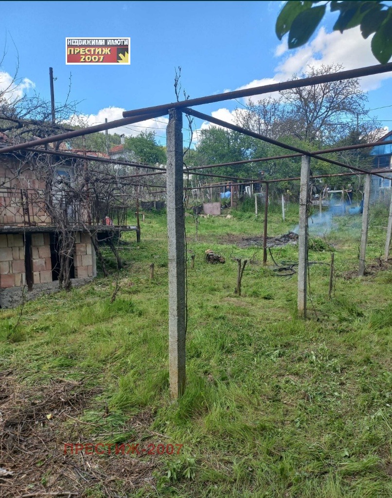 Продава ПАРЦЕЛ, гр. Шумен, м-т Чашка, снимка 2 - Парцели - 40589156