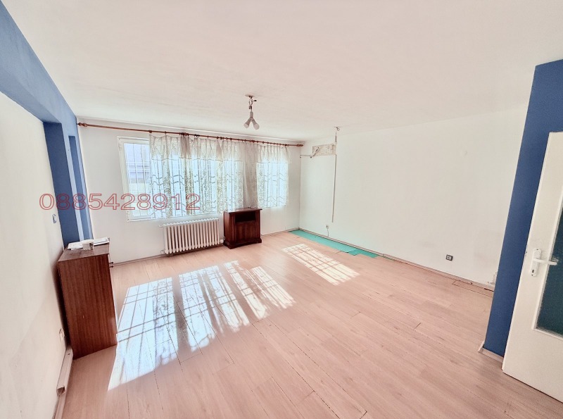 Продава  2-стаен град София , Белите брези , 71 кв.м | 41974450