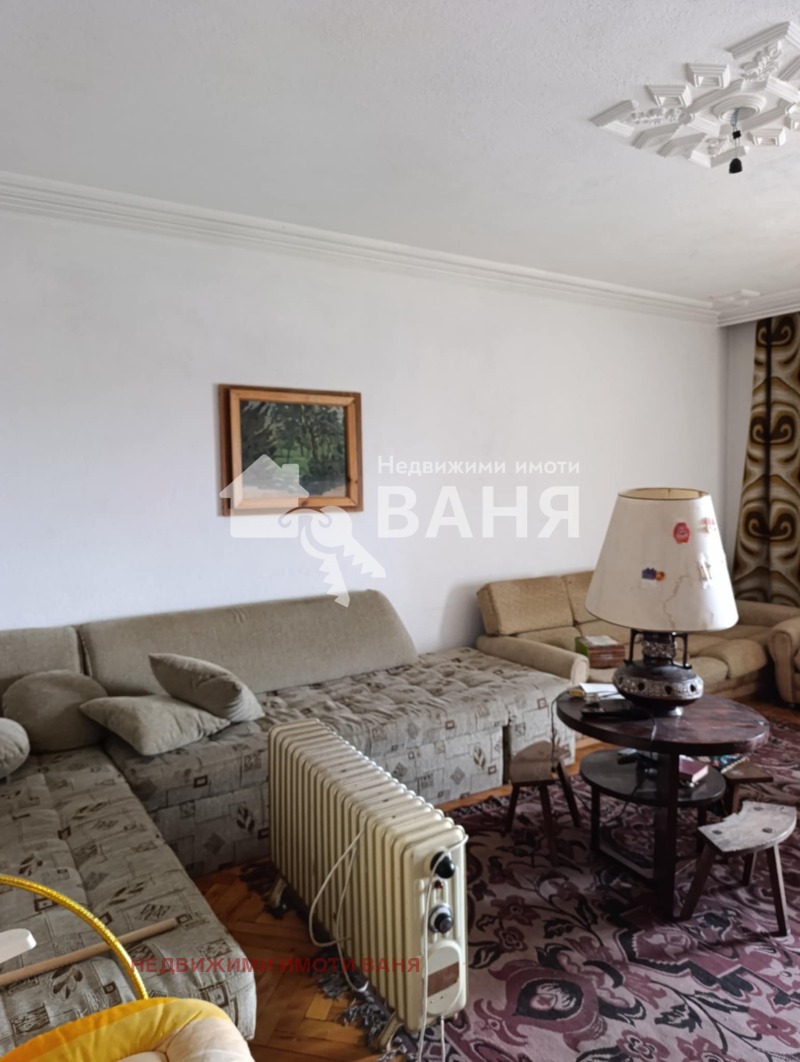 In vendita  2 camere da letto regione Plovdiv , Karlovo , 120 mq | 60691271