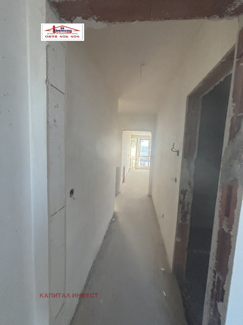 Продава 3-СТАЕН, гр. Благоевград, Освобождение, снимка 2 - Апартаменти - 52562003