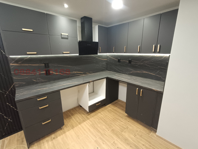 Продава 3-СТАЕН, гр. Перник, Мошино, снимка 4 - Апартаменти - 52613500