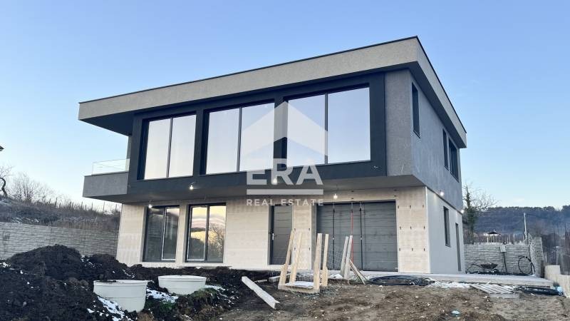 Продава КЪЩА, гр. Варна, Изгрев, снимка 4 - Къщи - 51618050