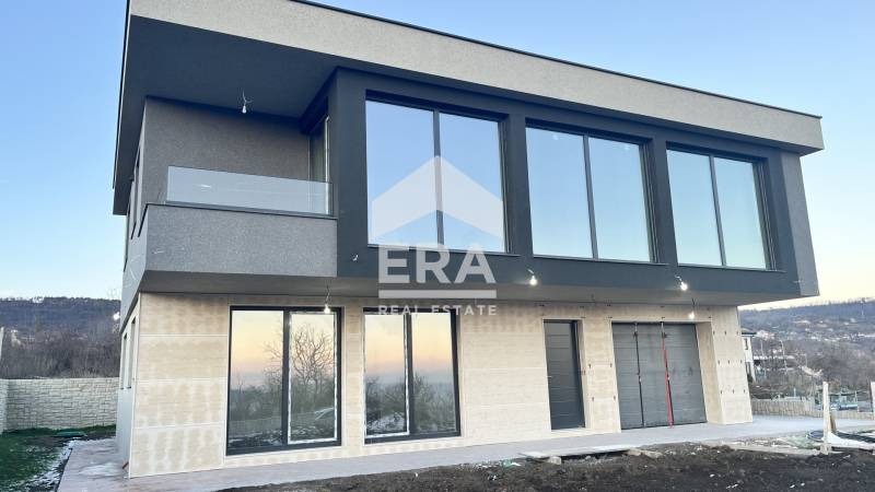 Продава КЪЩА, гр. Варна, Изгрев, снимка 3 - Къщи - 51618050