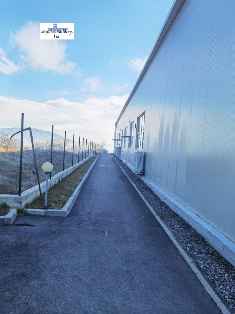 À vendre  Bâtiment industriel Kyustendil , Promichlena zona - Sever , 1400 m² | 17601024 - image [3]