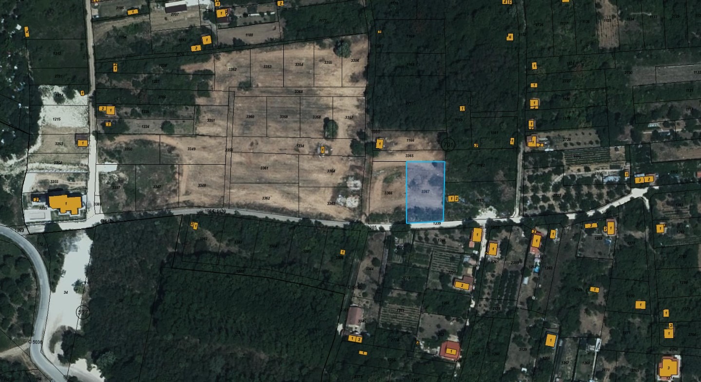 Продава ПАРЦЕЛ, гр. Плевен, м-т Стражата, снимка 2 - Парцели - 49480888