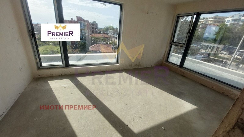 Продава 3-СТАЕН, гр. Варна, Бриз