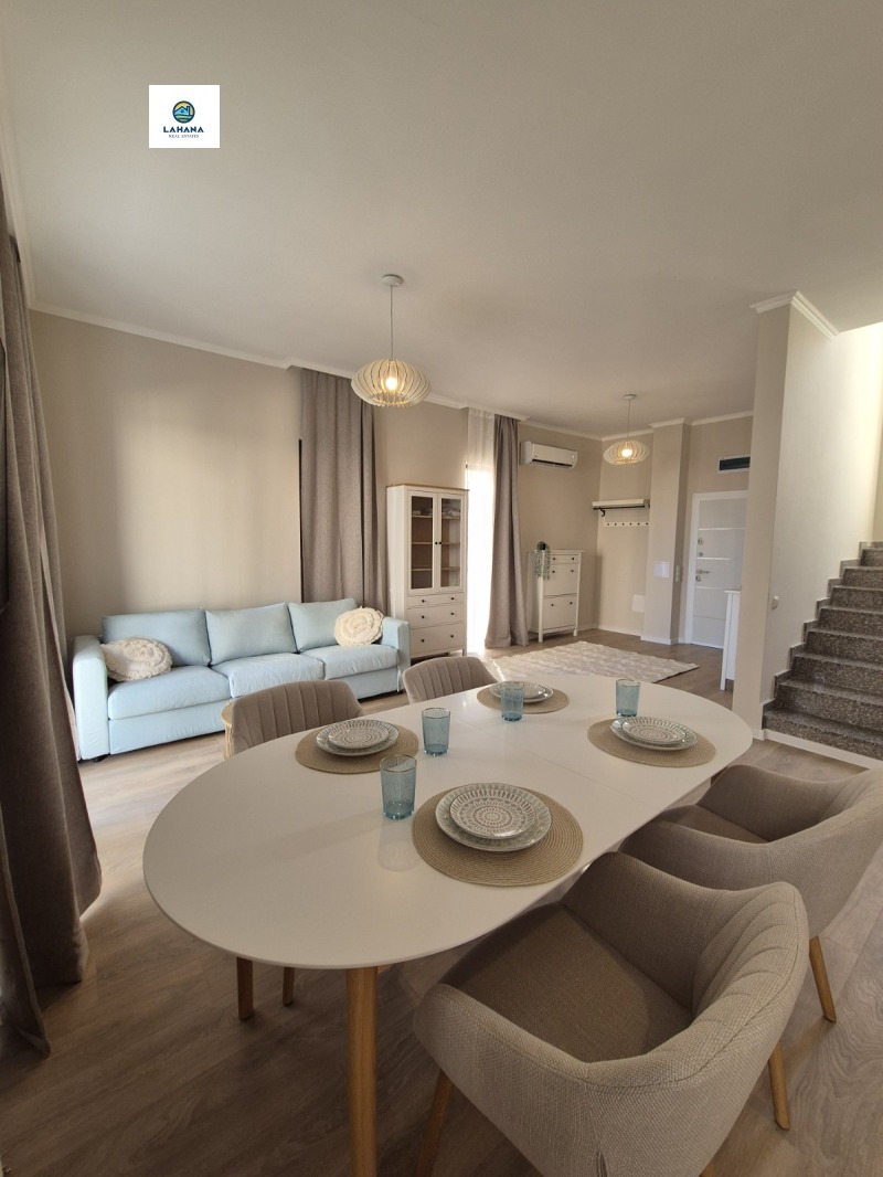 Myytävänä  Talo Burgas , Sarafovo , 140 neliömetriä | 85901964 - kuva [2]
