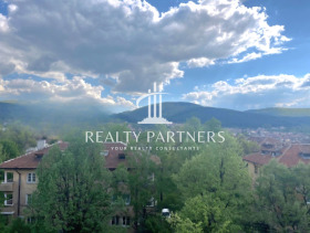 1 chambre Mogilitche, Pernik