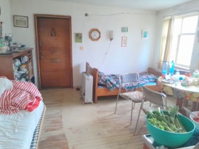 House Zavet, region Burgas 6