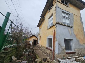 House Prodimchets, Lovech 2