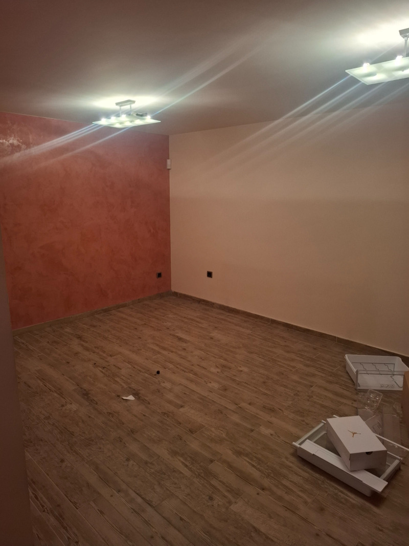 Продава КЪЩА, гр. Перник, Драгановец, снимка 17 - Къщи - 53198754