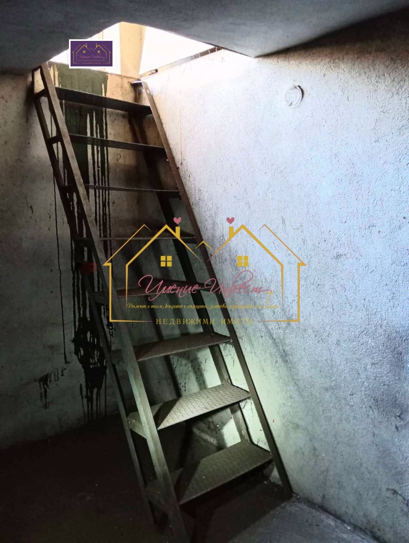 Продава ГАРАЖ, ПАРКОМЯСТО, гр. Русе, Дружба 1, снимка 3 - Гаражи и паркоместа - 52471463