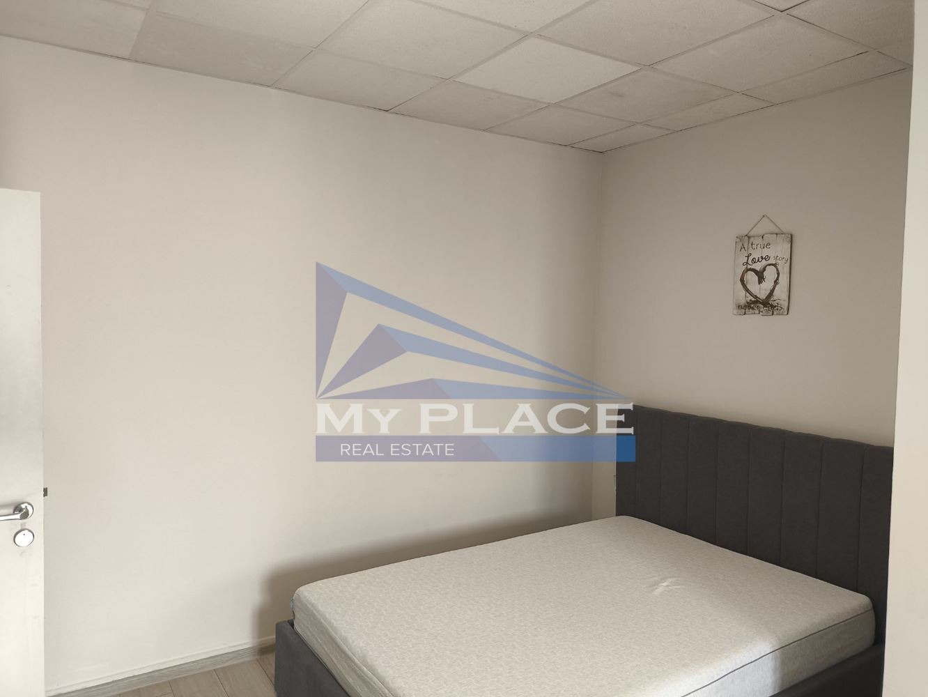 Продава ЕТАЖ ОТ КЪЩА, гр. Шумен, Център, снимка 4 - Етаж от къща - 54205107