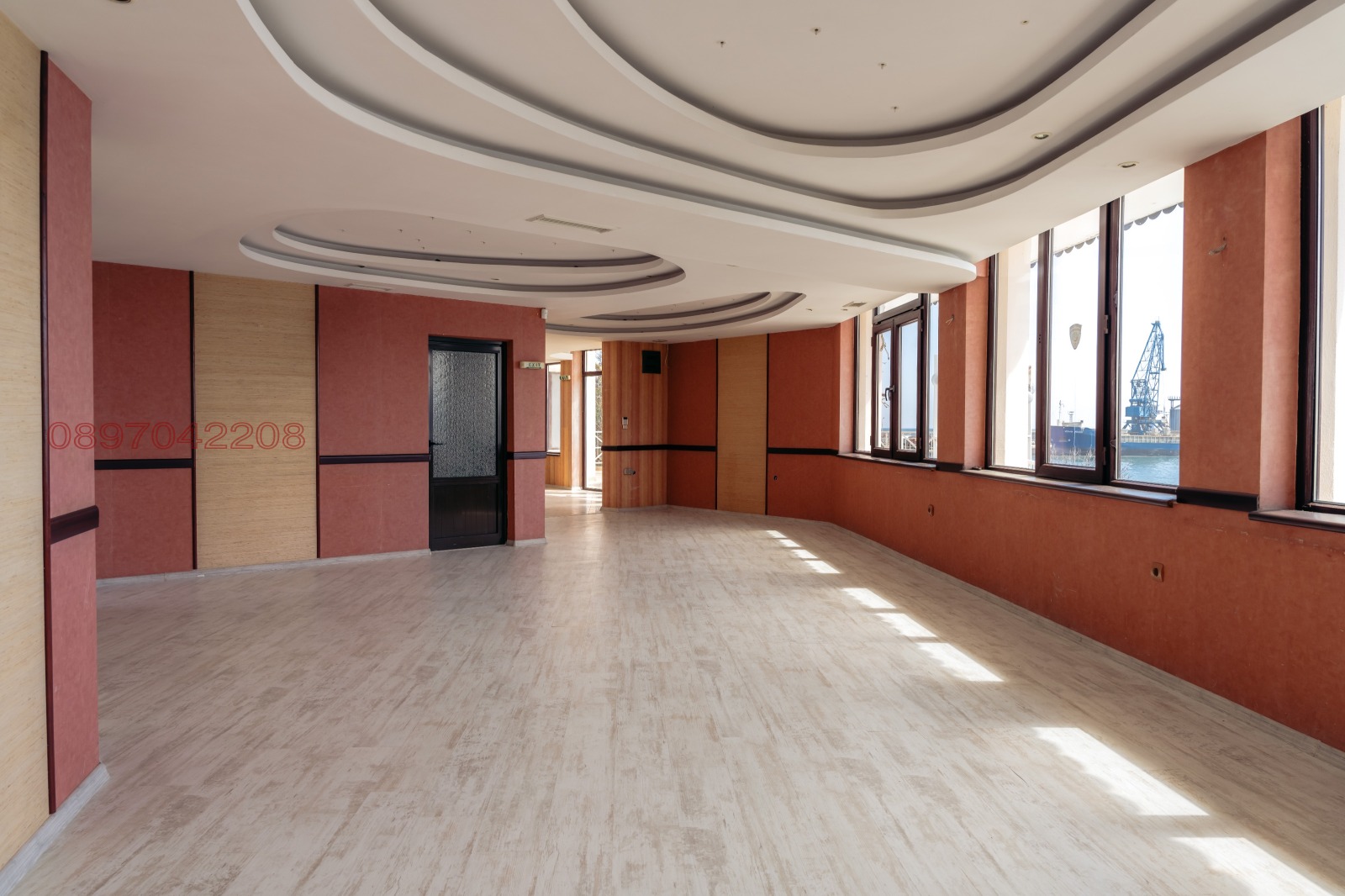 Продава ЗАВЕДЕНИЕ, гр. Балчик, област Добрич, снимка 8 - Заведения - 54255740