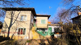Дом Церовец, область Русе