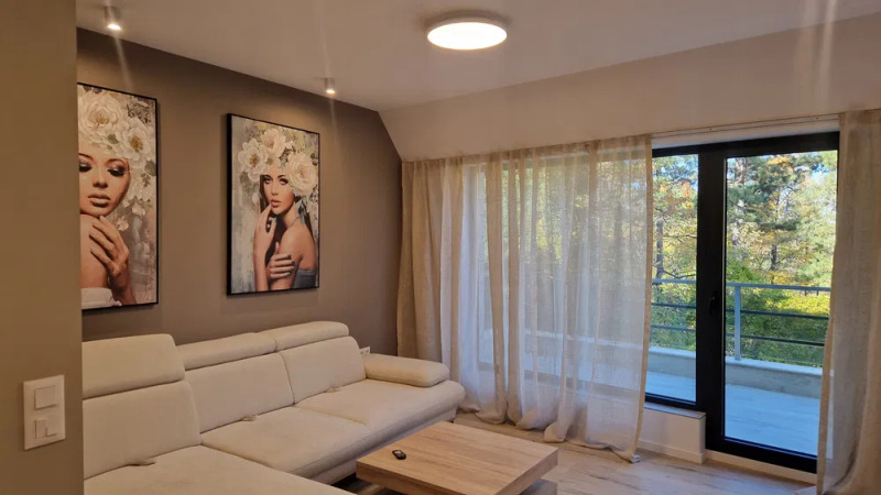 Продава  2-стаен, град София, Бояна •  310 000 EUR • ID 12874328 — holmes.bg - [1] 