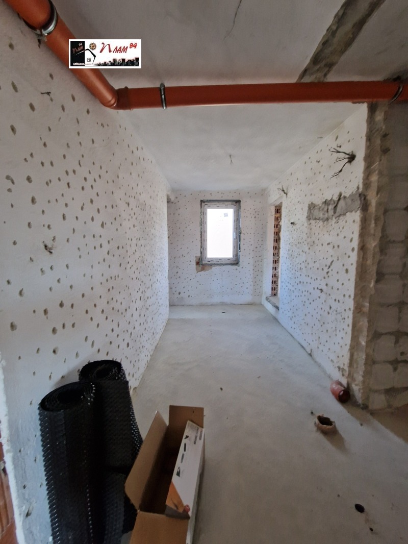 Till salu  Hus region Dobrich , Obrotjistje , 300 kvm | 30620368 - bild [5]
