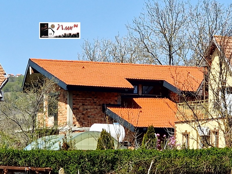 Till salu  Hus region Dobrich , Obrotjistje , 300 kvm | 30620368 - bild [3]