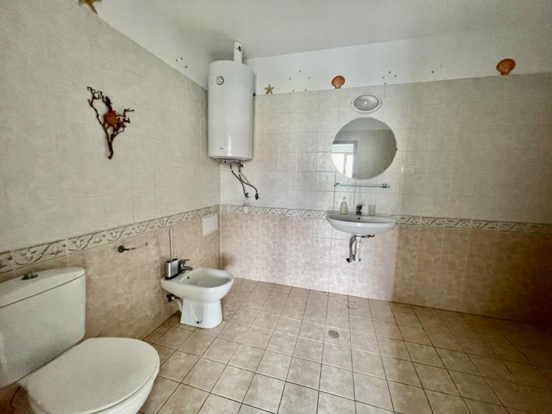 Продава ВИЛА, гр. Свети Влас, област Бургас, снимка 9 - Вили - 52713521