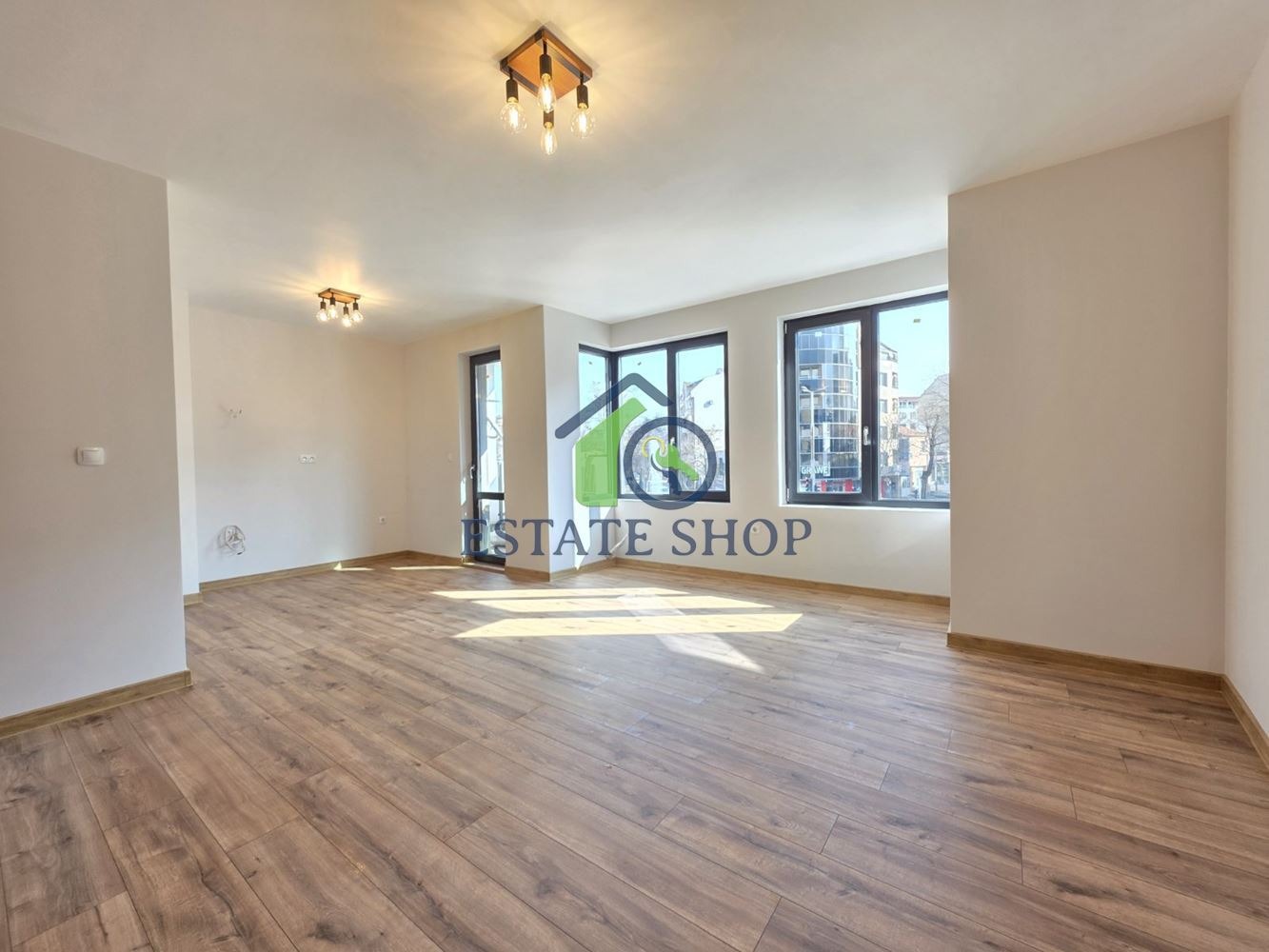 Продава 3-СТАЕН, гр. Пловдив, Кършияка, снимка 2 - Апартаменти - 53792050